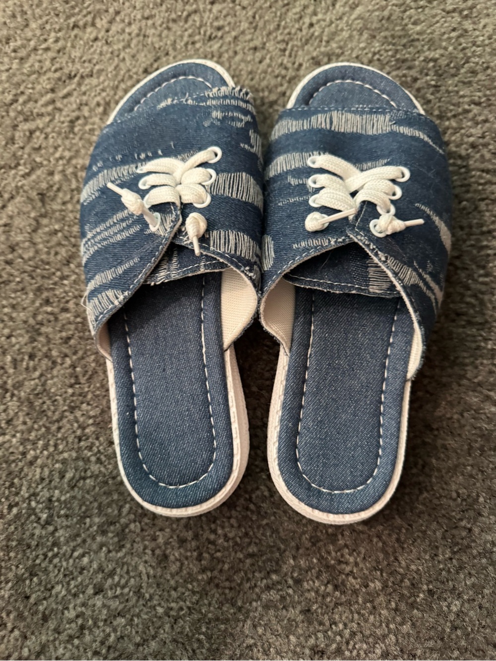 SHEIN Blue Denim Open-Toe Slide Sandals with White Laces